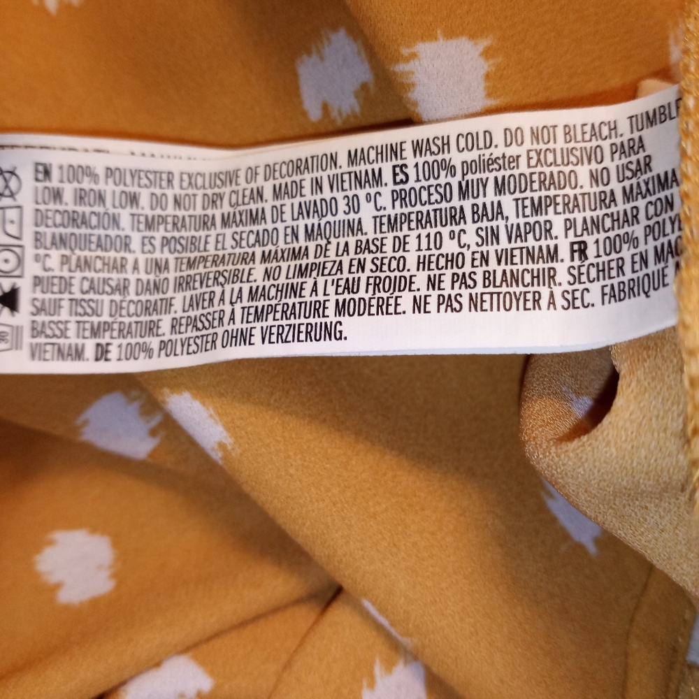 FOREVER 21 - Picture 4 of 4